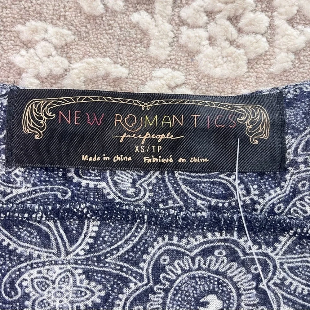 NWOT Free People New Romantics V-Neck Print Top